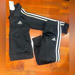 Adidas set 4t
